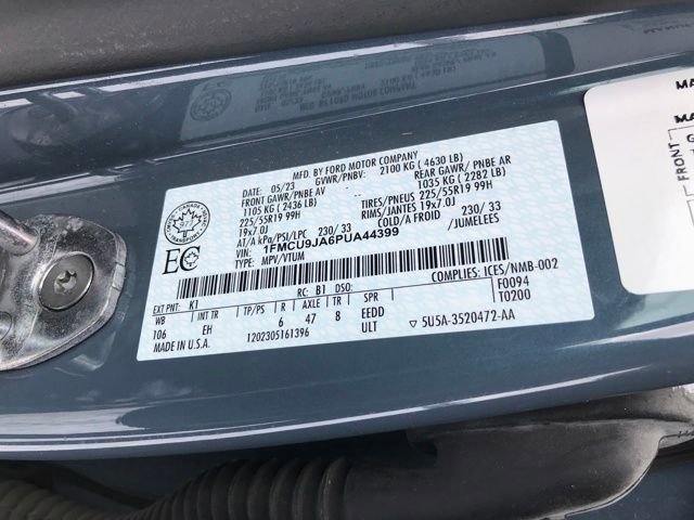 Used 2023 Ford Escape Platinum image 24