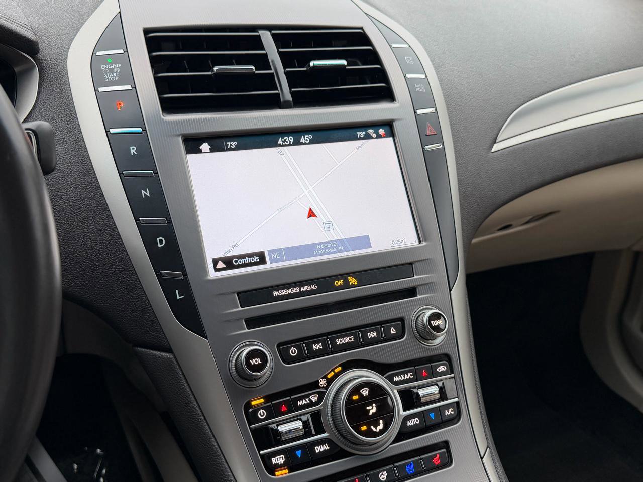 Used 2017 Lincoln MKZ Reserve w/ Climate Package image 16