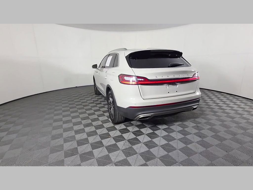 Used 2022 Lincoln Nautilus Reserve w/ Luxury Package image 45