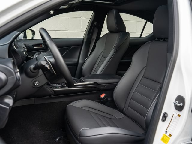 Used 2025 Lexus IS 350 F Sport AWD/4WD image 5