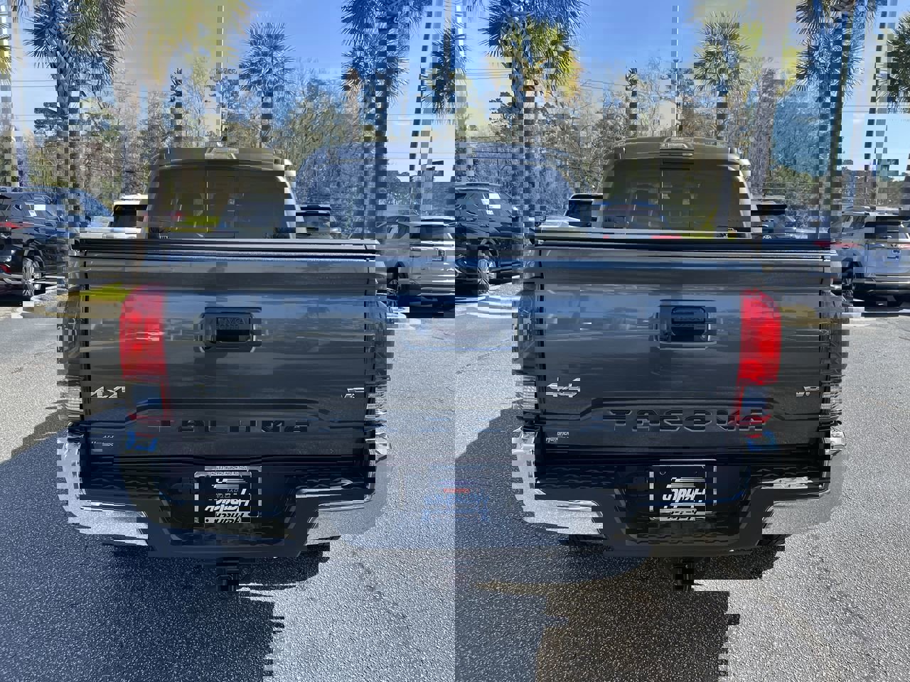 Used 2023 Toyota Tacoma SR5 image 9