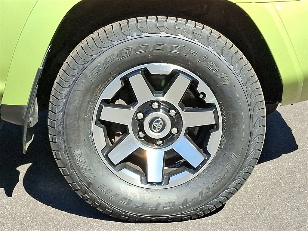 Used 2023 Toyota 4Runner TRD Off-Road Premium image 9