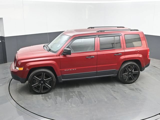 Used 2016 Jeep Patriot Sport FWD image 32
