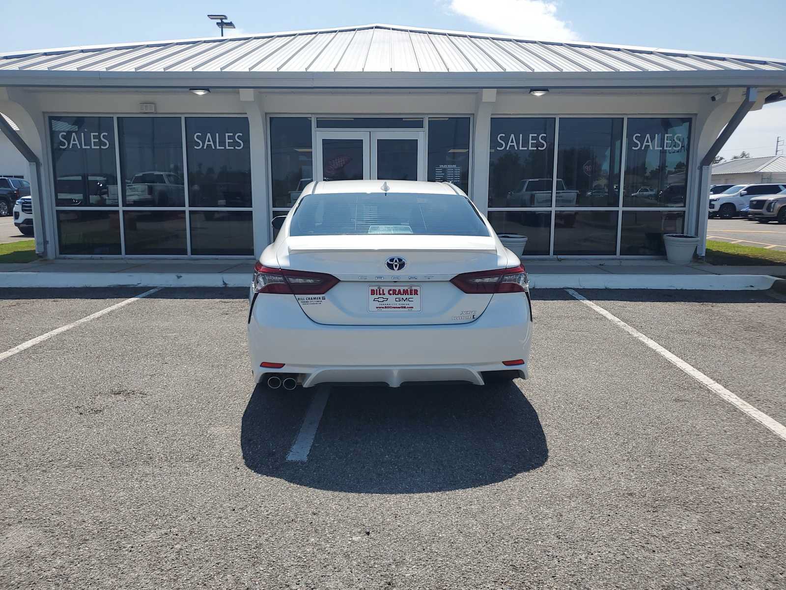 Used 2024 Toyota Camry XSE w/ Navigation Package FWD image 4
