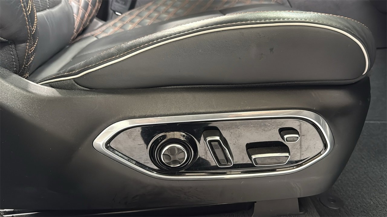 Used 2022 Jeep Grand Cherokee Summit image 20