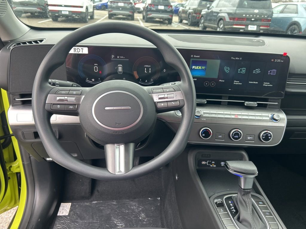 New 2026 Hyundai Kona SE image 7