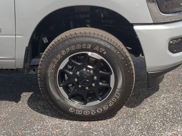Used 2026 RAM 2500 Laramie AWD/4WD image 10