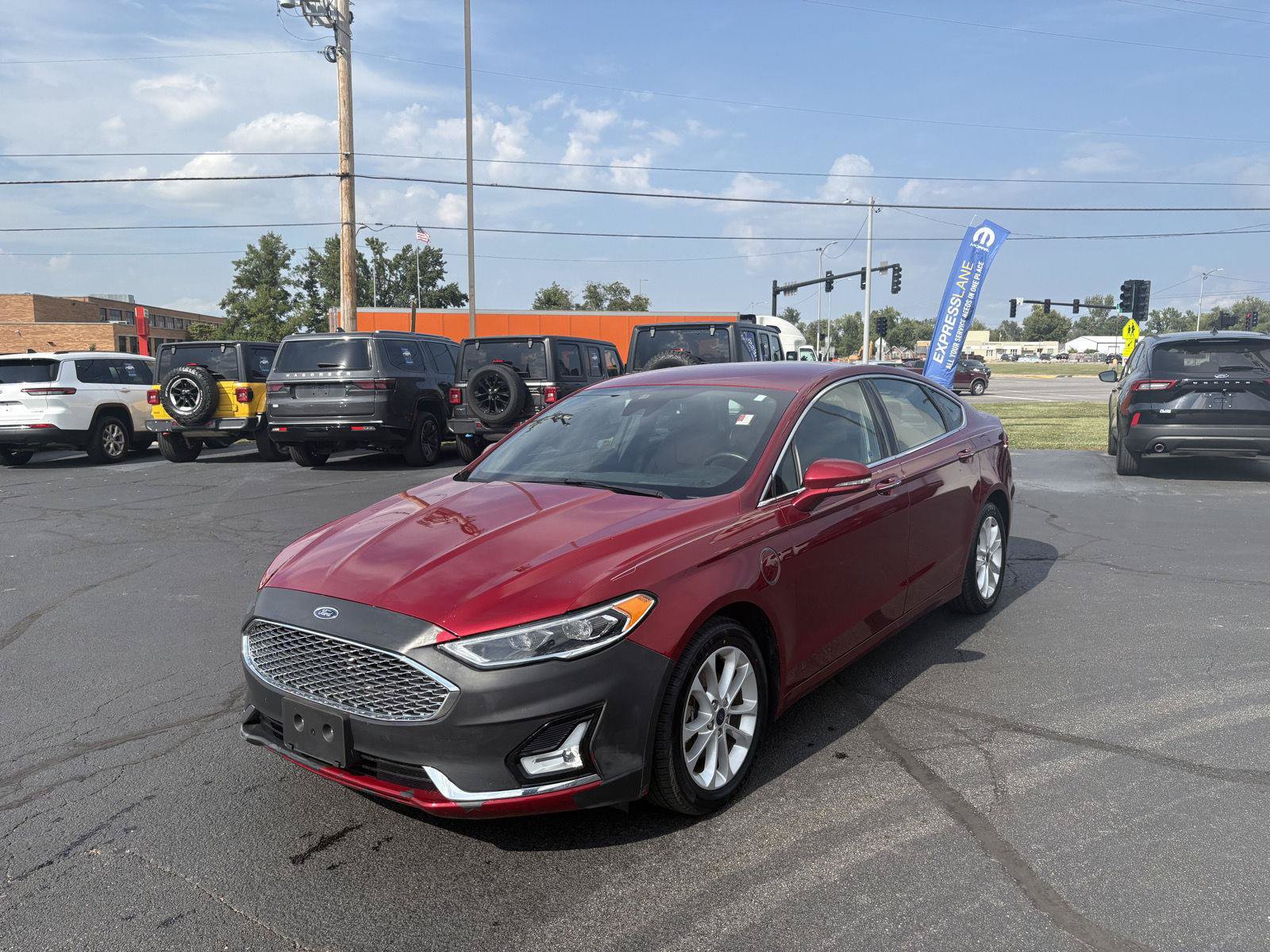 Used 2019 Ford Fusion Energi Titanium FWD image 20
