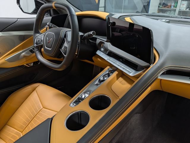 New 2027 Chevrolet Corvette Stingray Convertible w/ 3LT RWD image 18