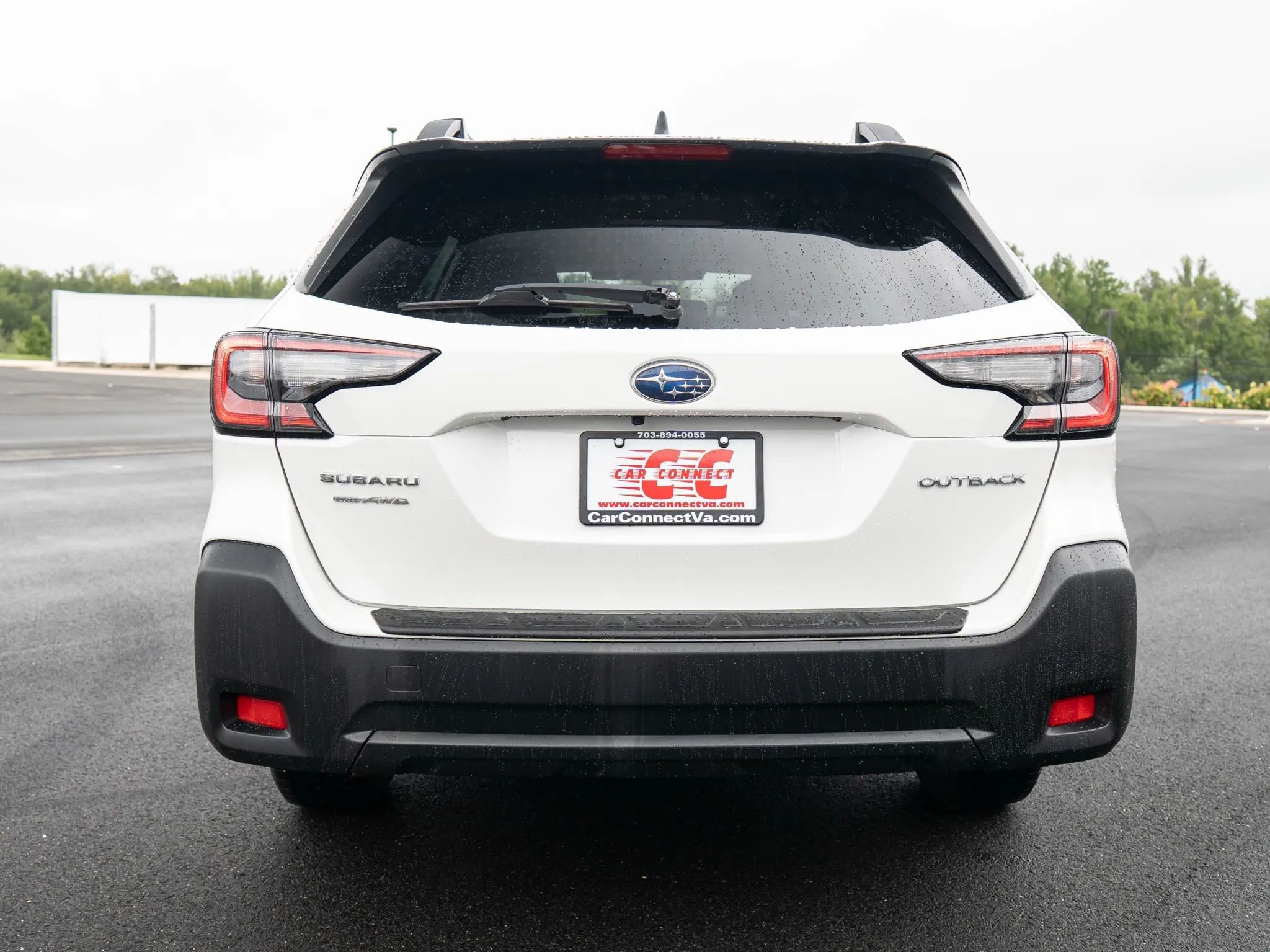 Used 2023 Subaru Outback Premium image 5