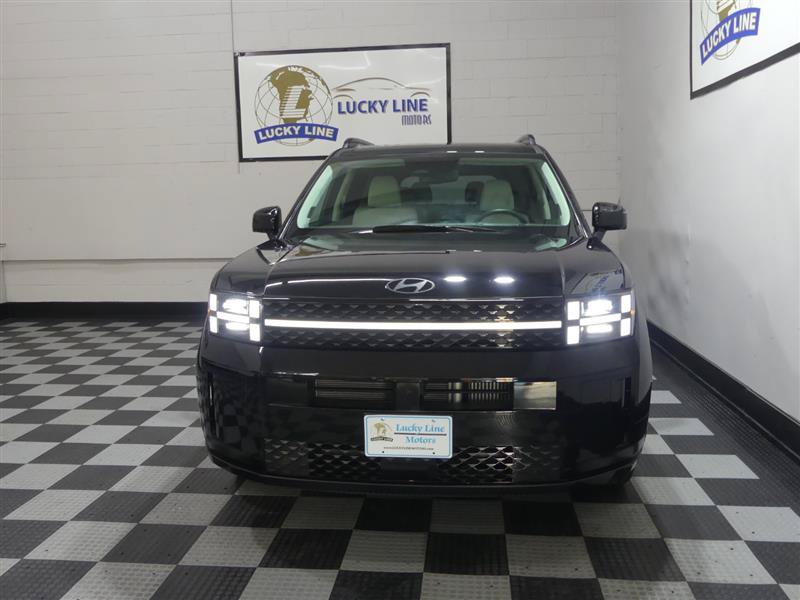Used 2024 Hyundai Santa Fe Calligraphy AWD/4WD image 2