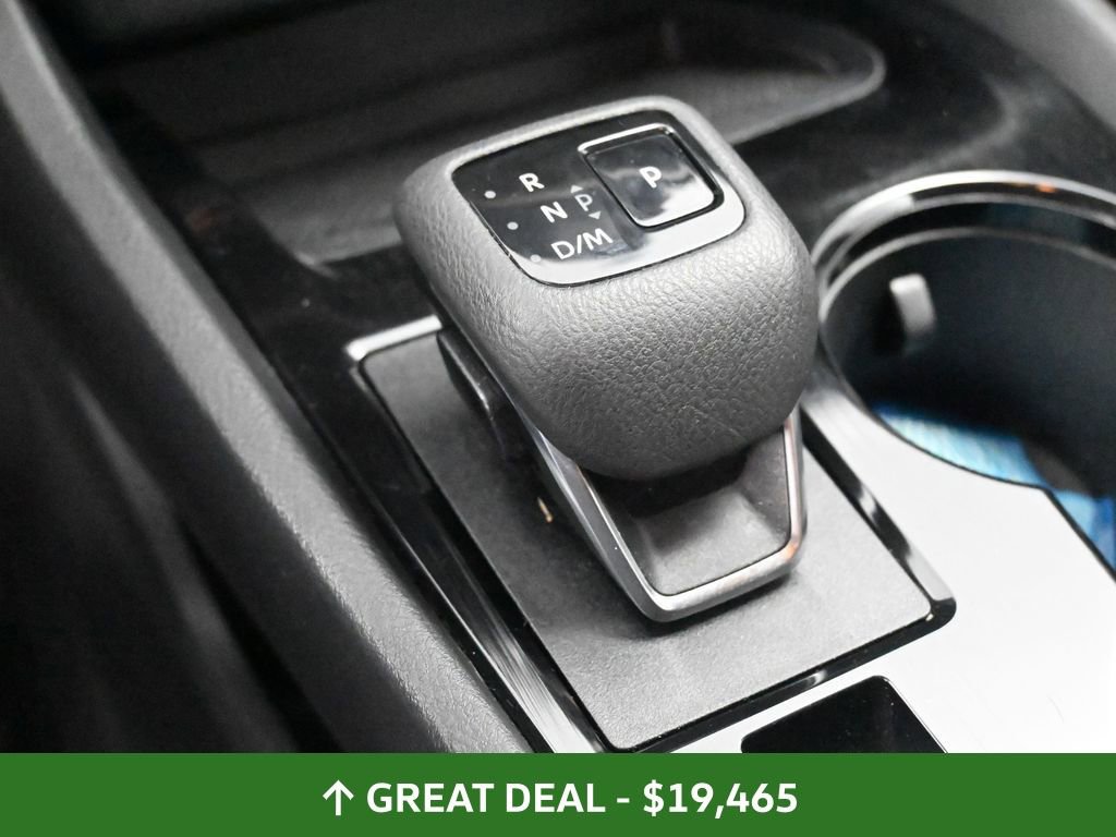 Used 2023 Nissan Rogue SV image 25