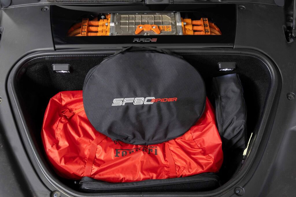 Certified 2023 Ferrari SF90 Spider image 30