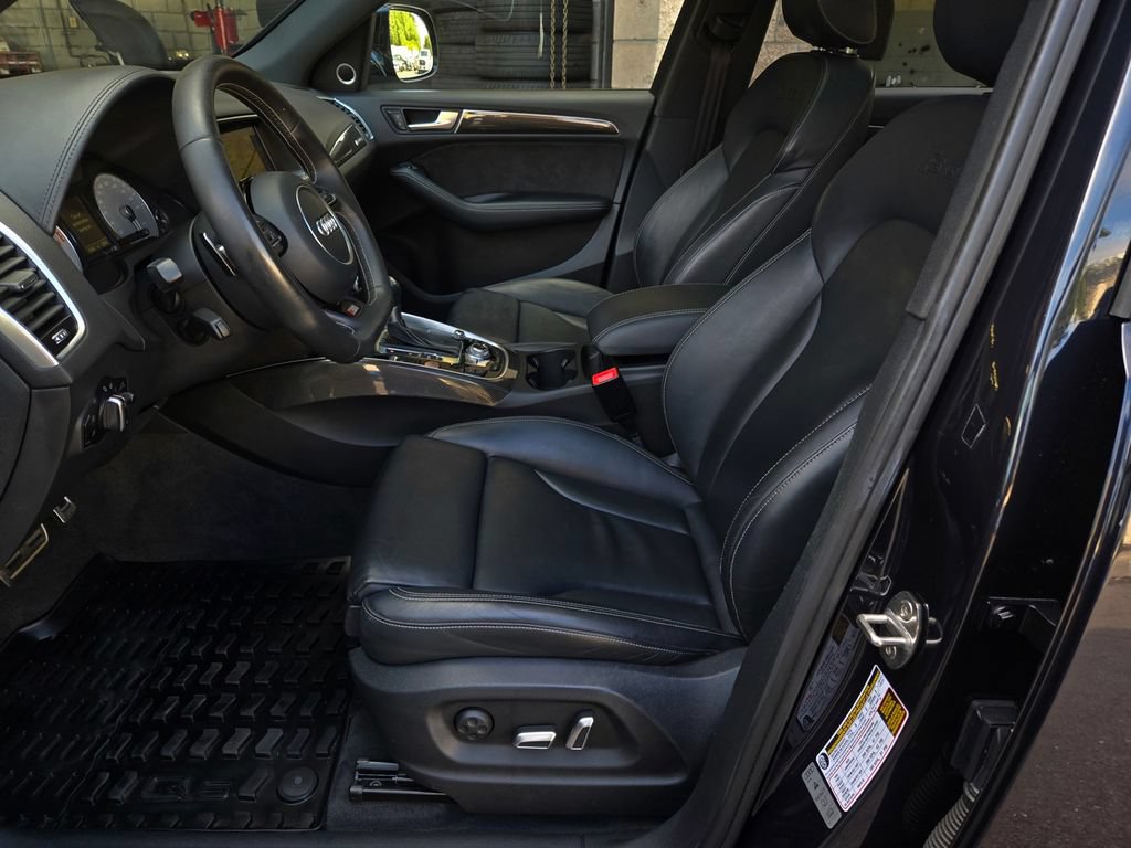 Used 2016 Audi SQ5 Premium Plus w/ Technology Package AWD/4WD image 18