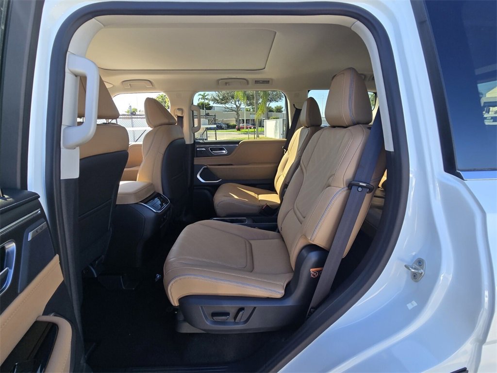 New 2026 INFINITI QX80 Luxe w/ Cargo Package image 14