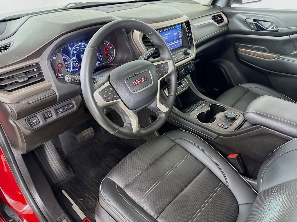 Used 2023 GMC Acadia Denali w/ Denali Ultimate Package AWD/4WD image 10