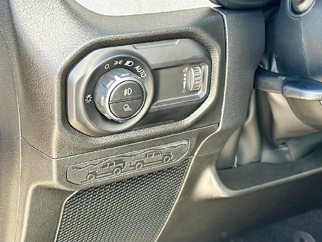 New 2026 Jeep Gladiator Sport AWD/4WD image 10