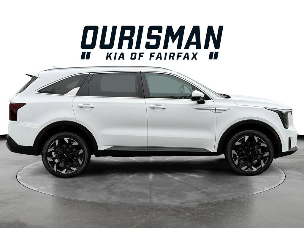 Used 2025 Kia Sorento EX image 7