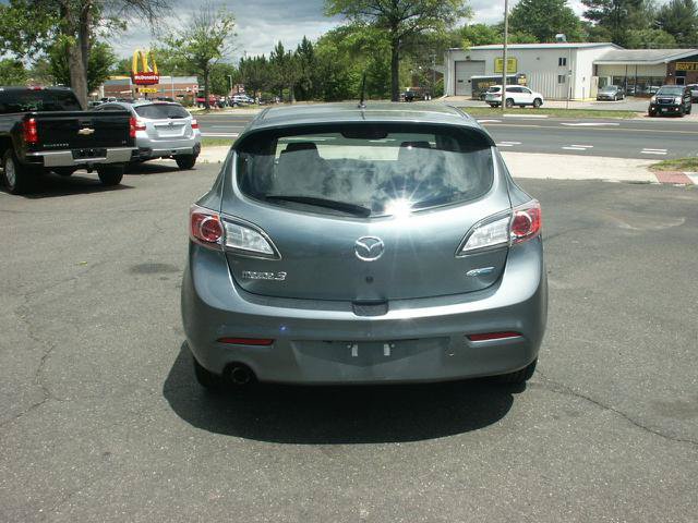 Used 2012 MAZDA MAZDA3 i Touring FWD image 3