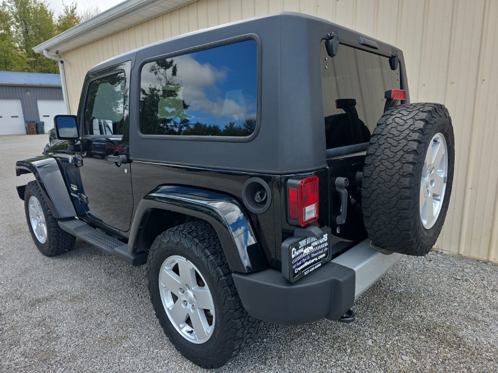 Used 2012 Jeep Wrangler Sahara w/ Connectivity Group AWD/4WD image 7