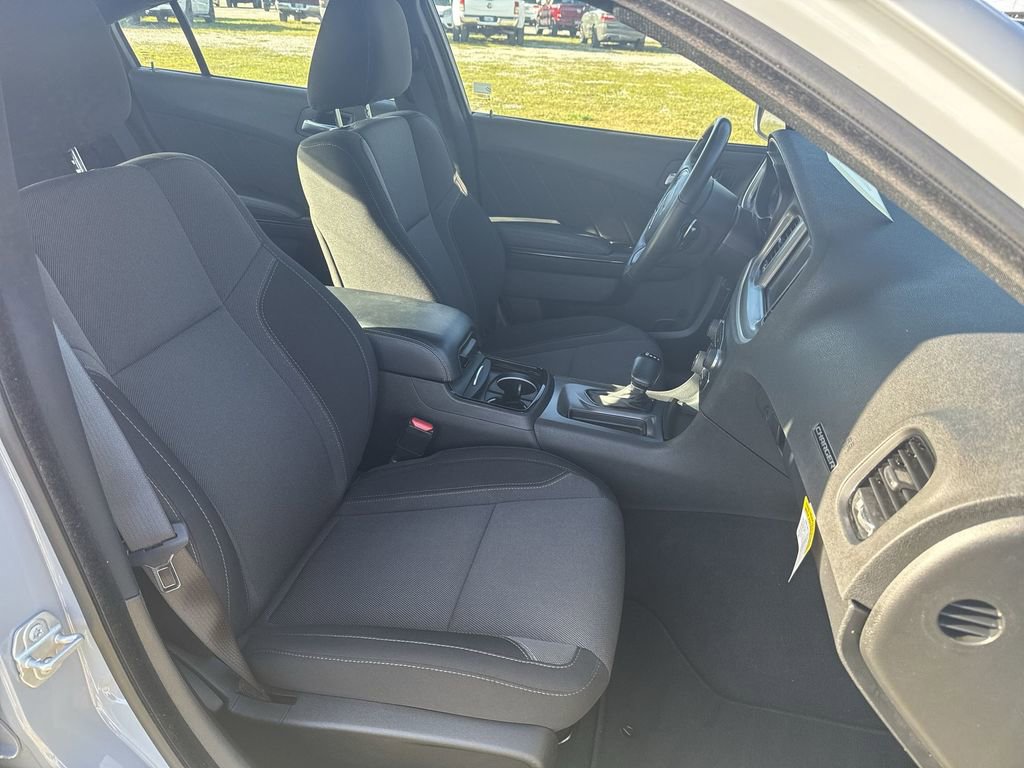 Certified 2022 Dodge Charger SXT w/ Blacktop Package image 25