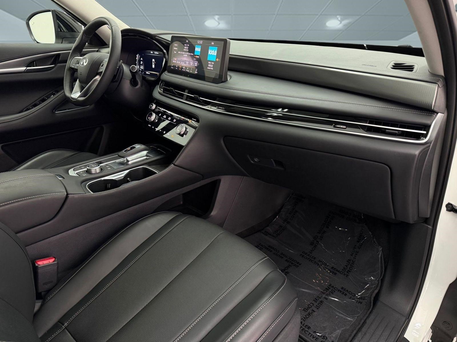Used 2025 INFINITI QX60 Luxe FWD image 21