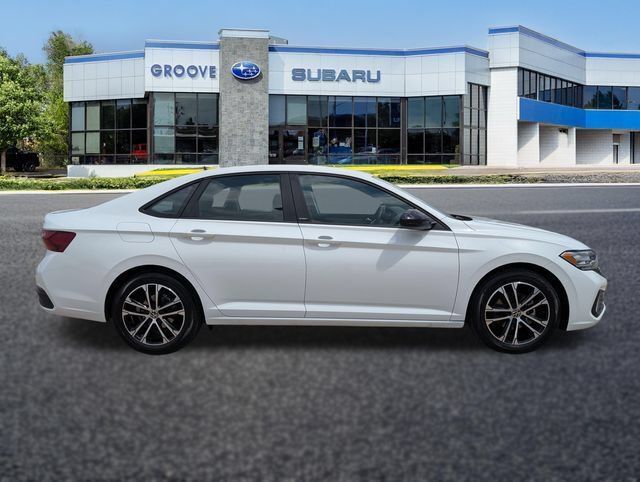 Used 2024 Volkswagen Jetta Sport FWD image 7