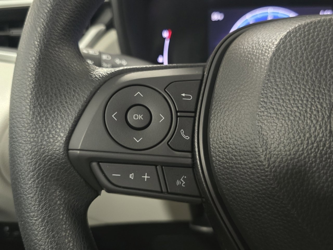 New 2026 Toyota Corolla Cross L image 29