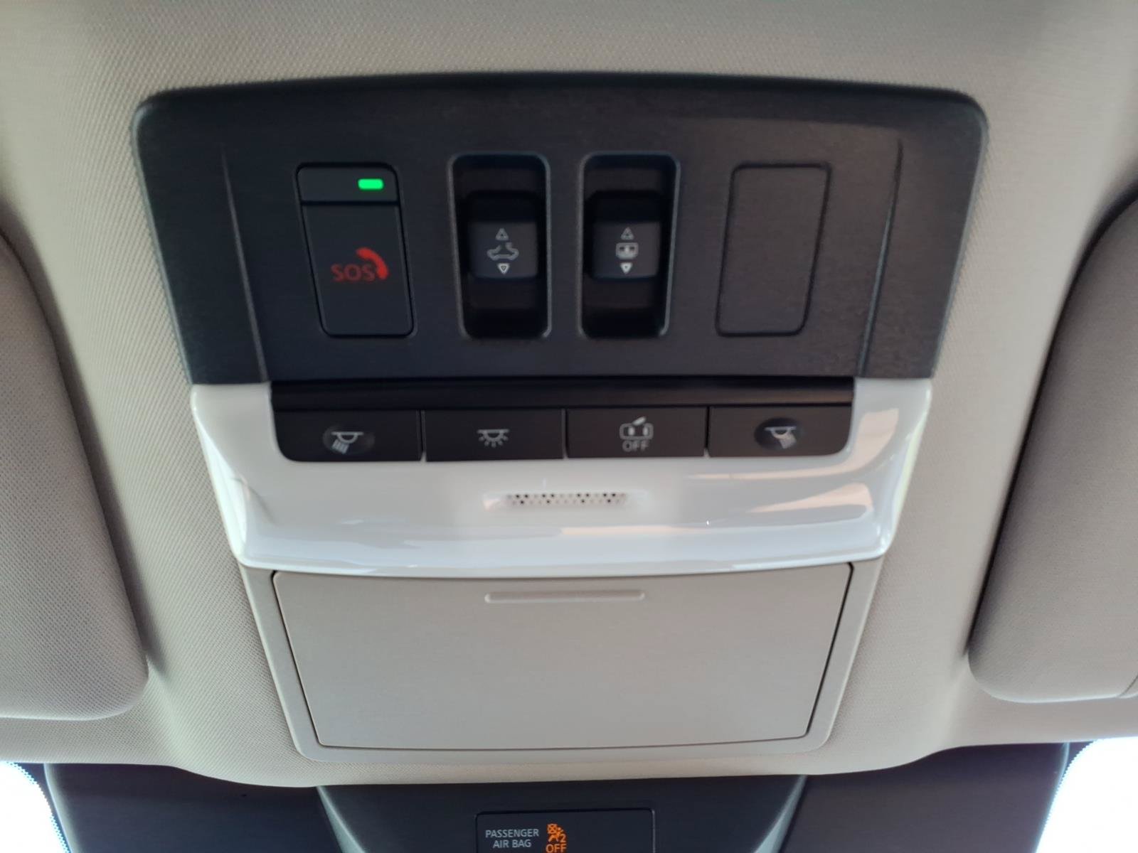 Used 2025 Nissan Pathfinder Platinum AWD/4WD image 33