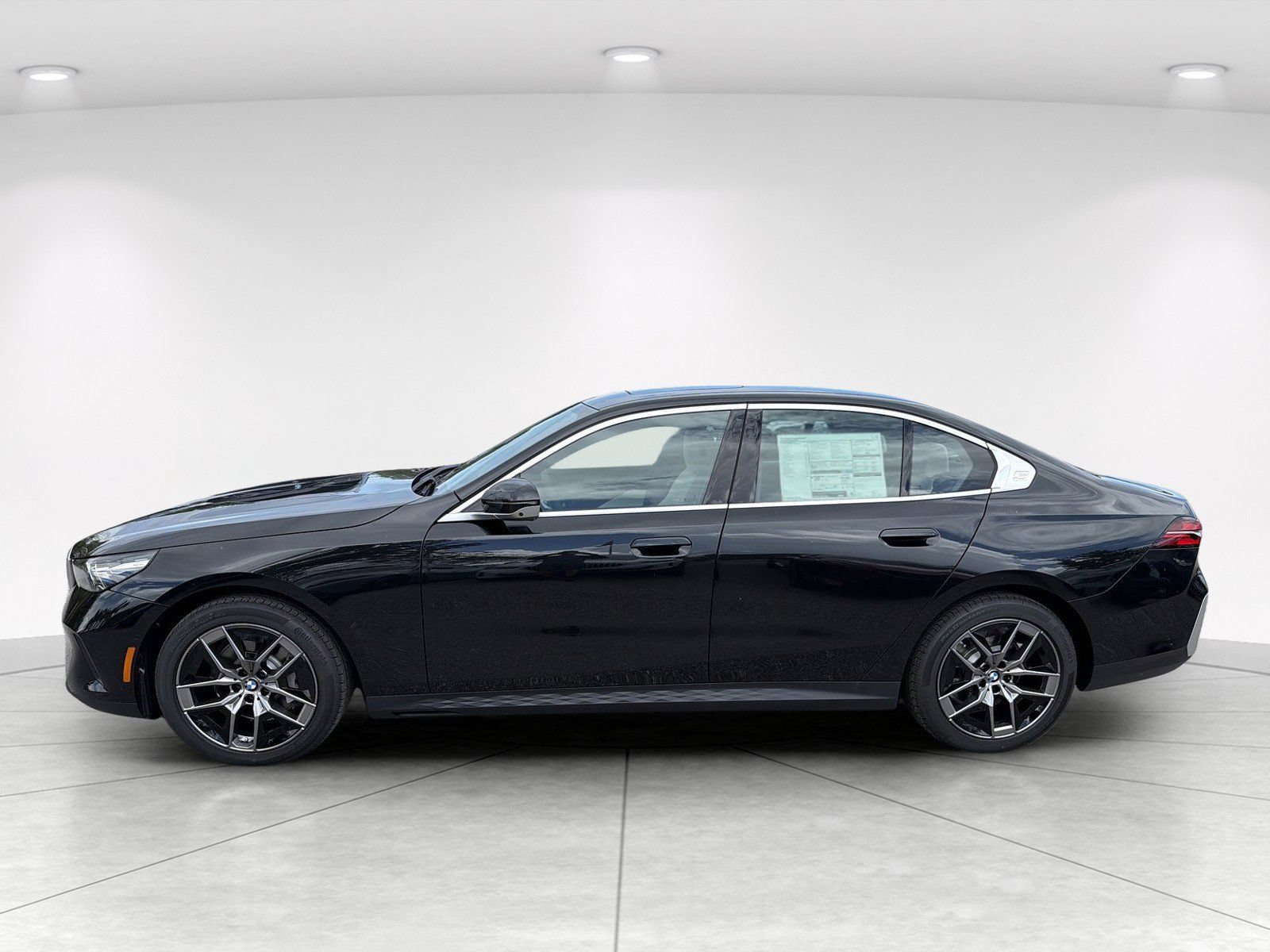 New 2027 BMW 530i xDrive w/ Premium Package AWD/4WD image 5