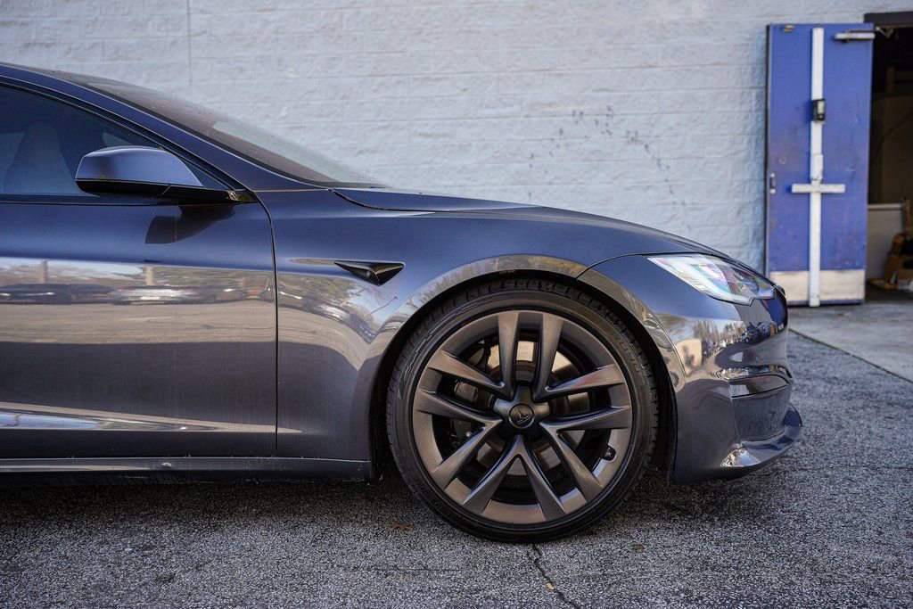 Used 2021 Tesla Model S Plaid image 16