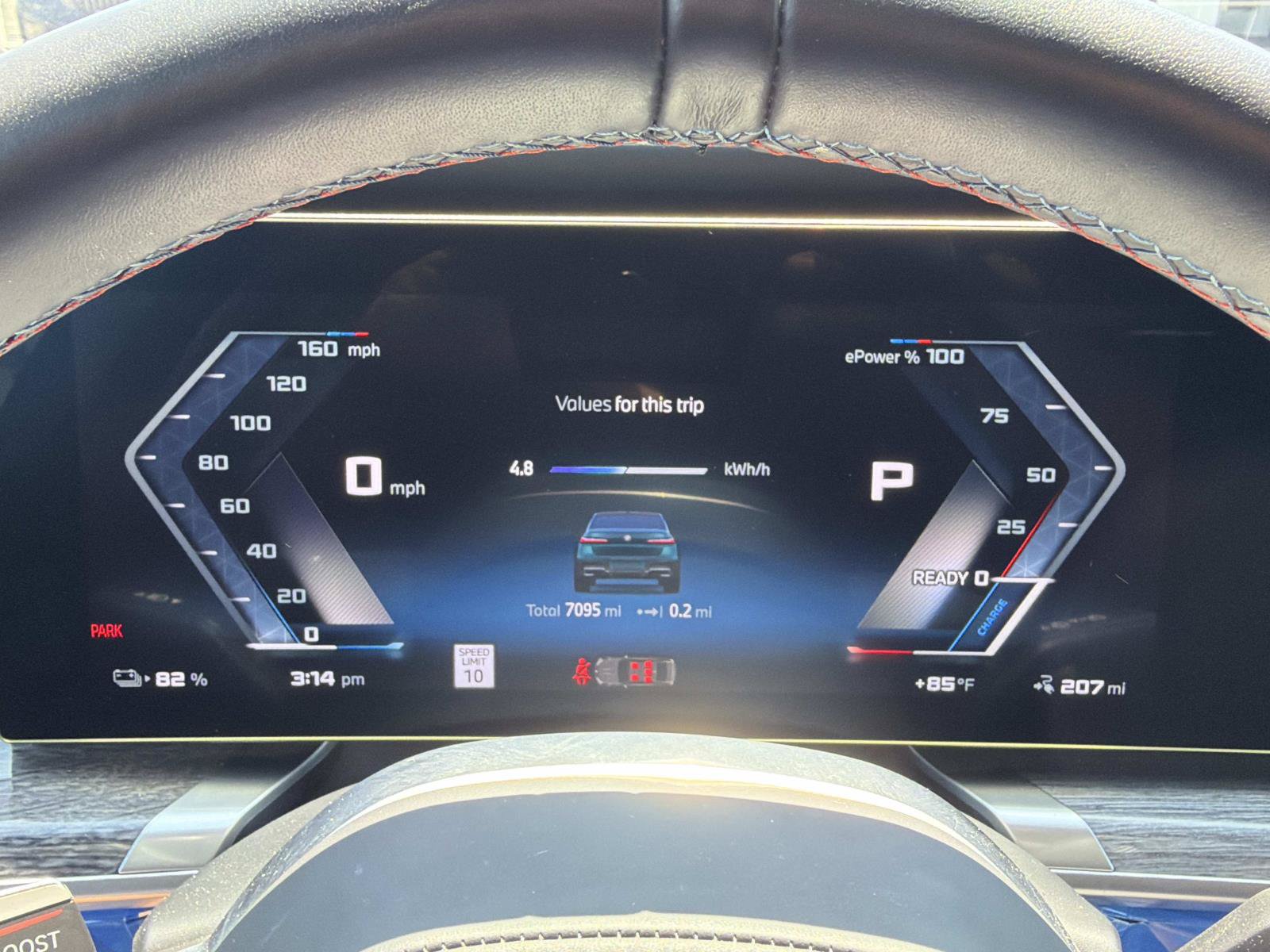 Used 2025 BMW i7 M70 AWD/4WD image 23