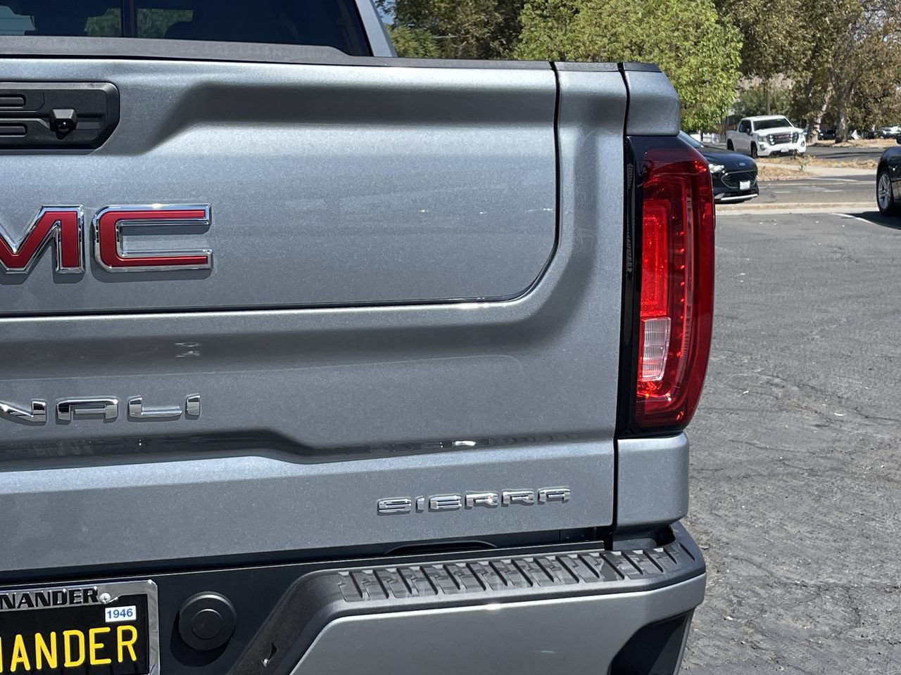 New 2026 GMC Sierra 1500 Denali w/ Technology Package AWD/4WD image 32