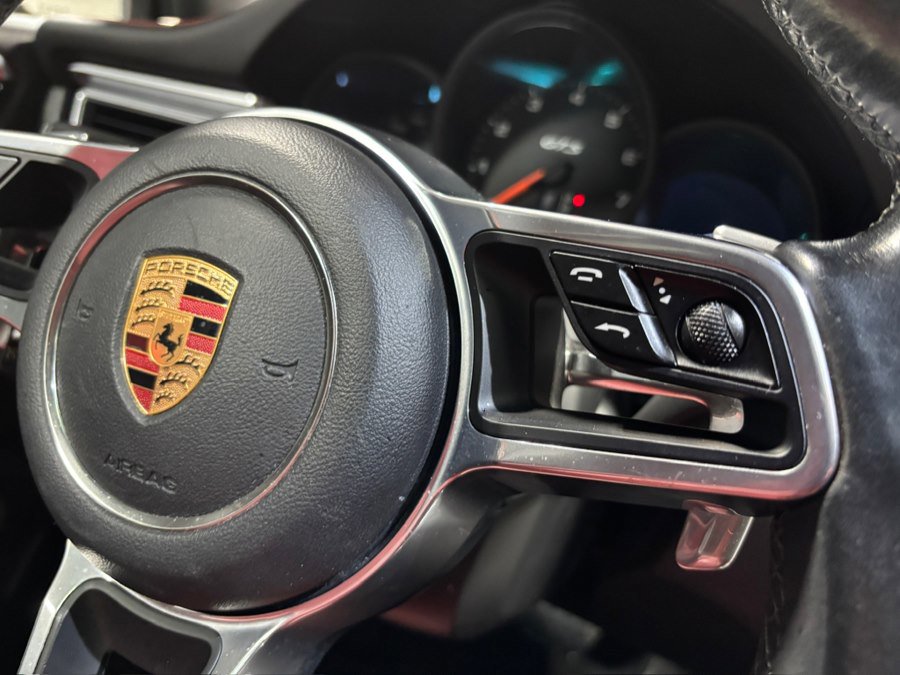 Used 2017 Porsche Macan GTS AWD/4WD image 16