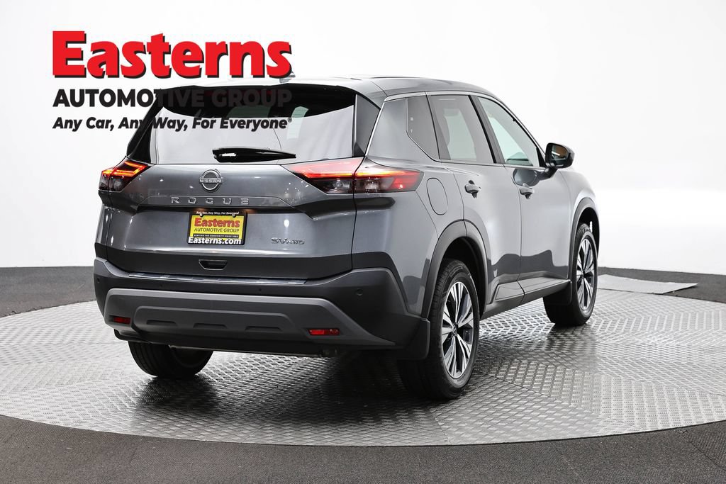 Used 2023 Nissan Rogue SV AWD/4WD image 5
