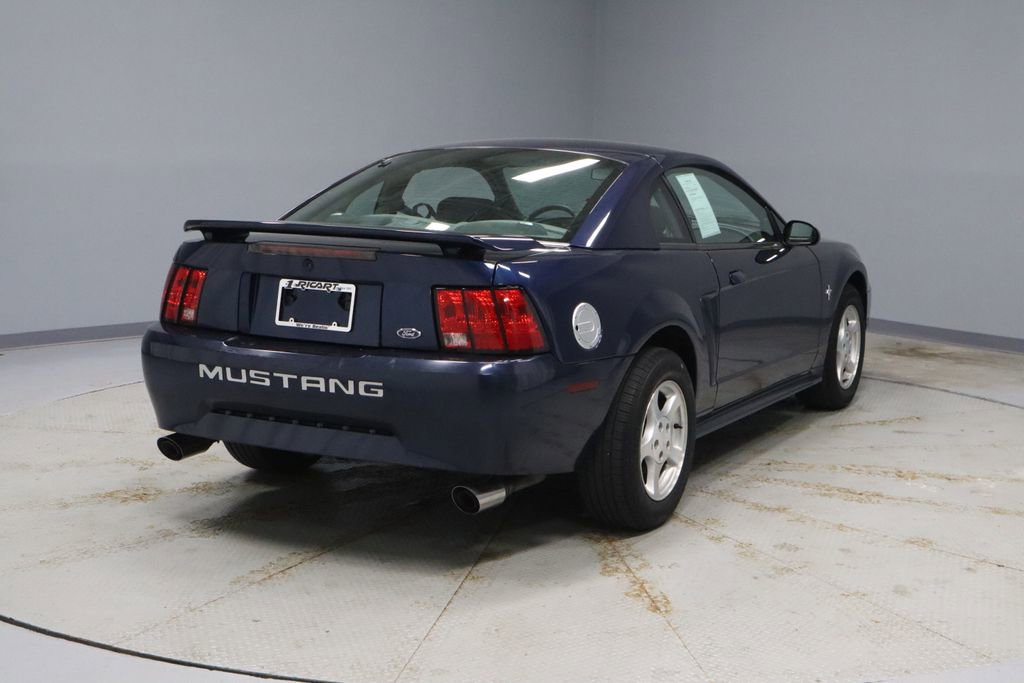 Used 2002 Ford Mustang Coupe image 10