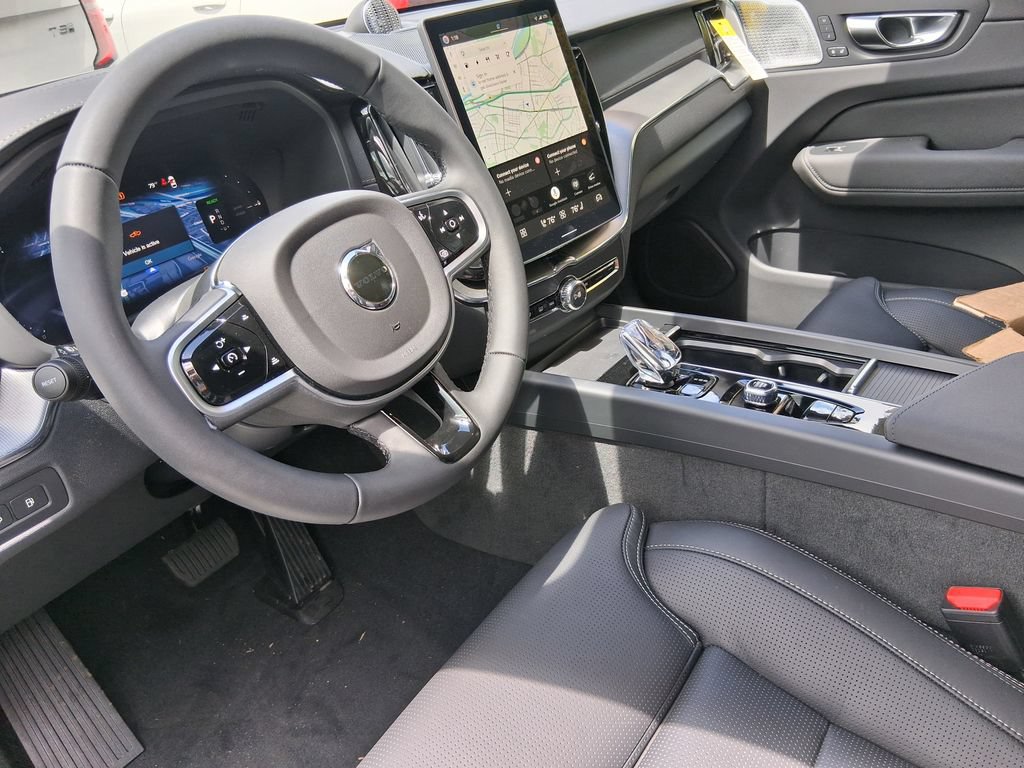 New 2026 Volvo XC60 T8 Ultra w/ Protection Package Premier AWD/4WD image 9