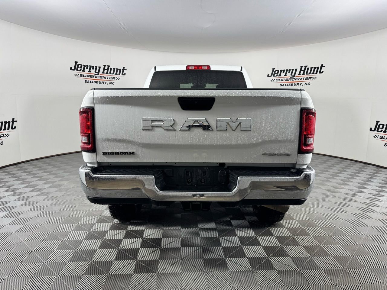 Used 2025 RAM 2500 Big Horn AWD/4WD image 6