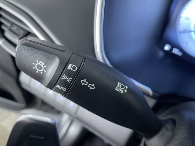 Used 2023 Hyundai Santa Fe Limited AWD/4WD image 29