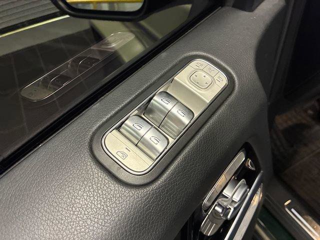 Used 2025 Mercedes-Benz G 63 AMG 4MATIC image 11