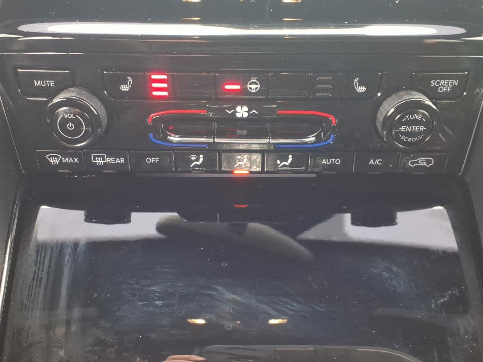 Certified 2023 Jeep Grand Cherokee Altitude image 17