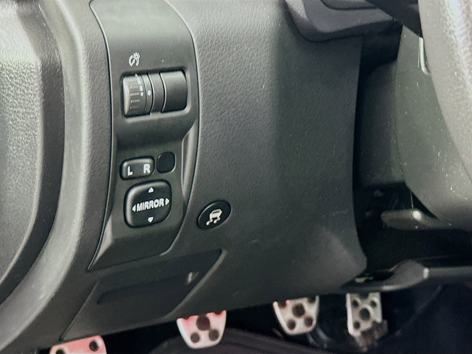 Used 2010 Subaru Impreza WRX STI AWD/4WD image 11