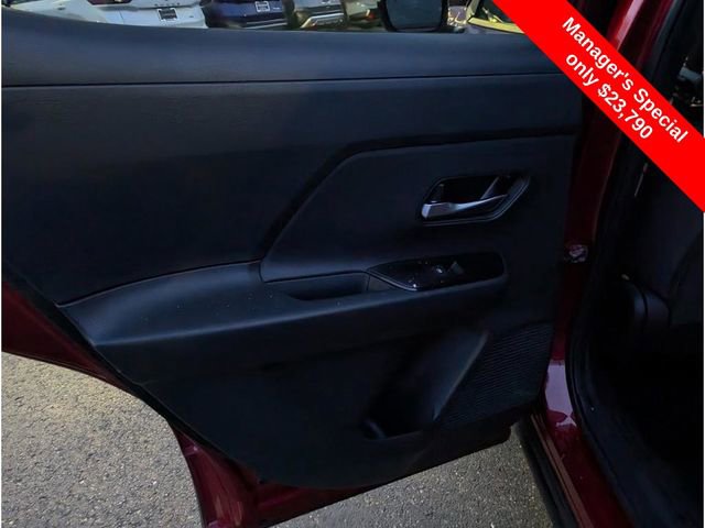 Certified 2025 Nissan Kicks SV image 11