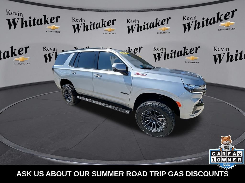 Used 2024 Chevrolet Tahoe Z71 w/ Luxury Package AWD/4WD image 2