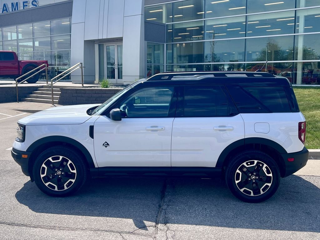 Certified 2024 Ford Bronco Sport Outer Banks w/ Tech Package AWD/4WD image 3