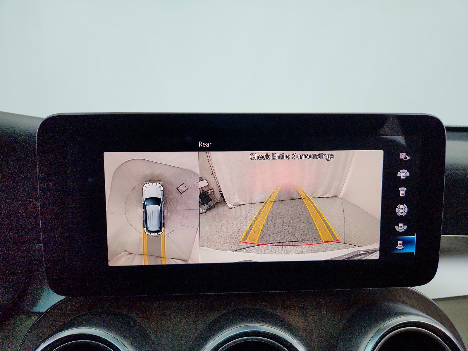 Certified 2022 Mercedes-Benz GLC 300 4MATIC image 29