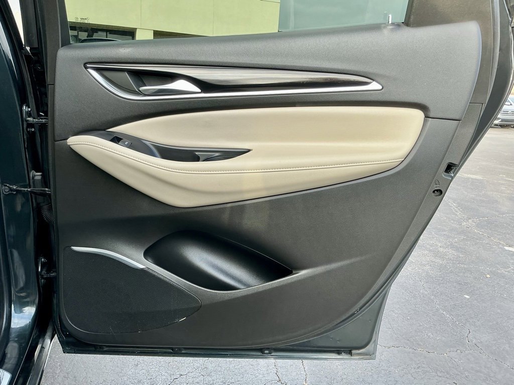 Used 2021 Buick Enclave Essence w/ Sound and Sites Package image 25