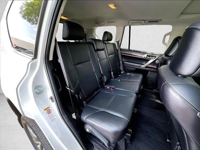 Used 2016 Lexus GX 460 Luxury AWD/4WD image 29