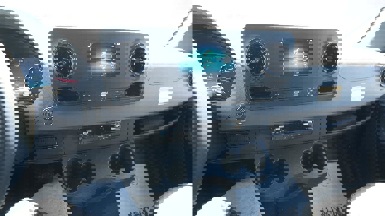 Used 2024 Mercedes-Benz Sprinter 144 Cargo image 12