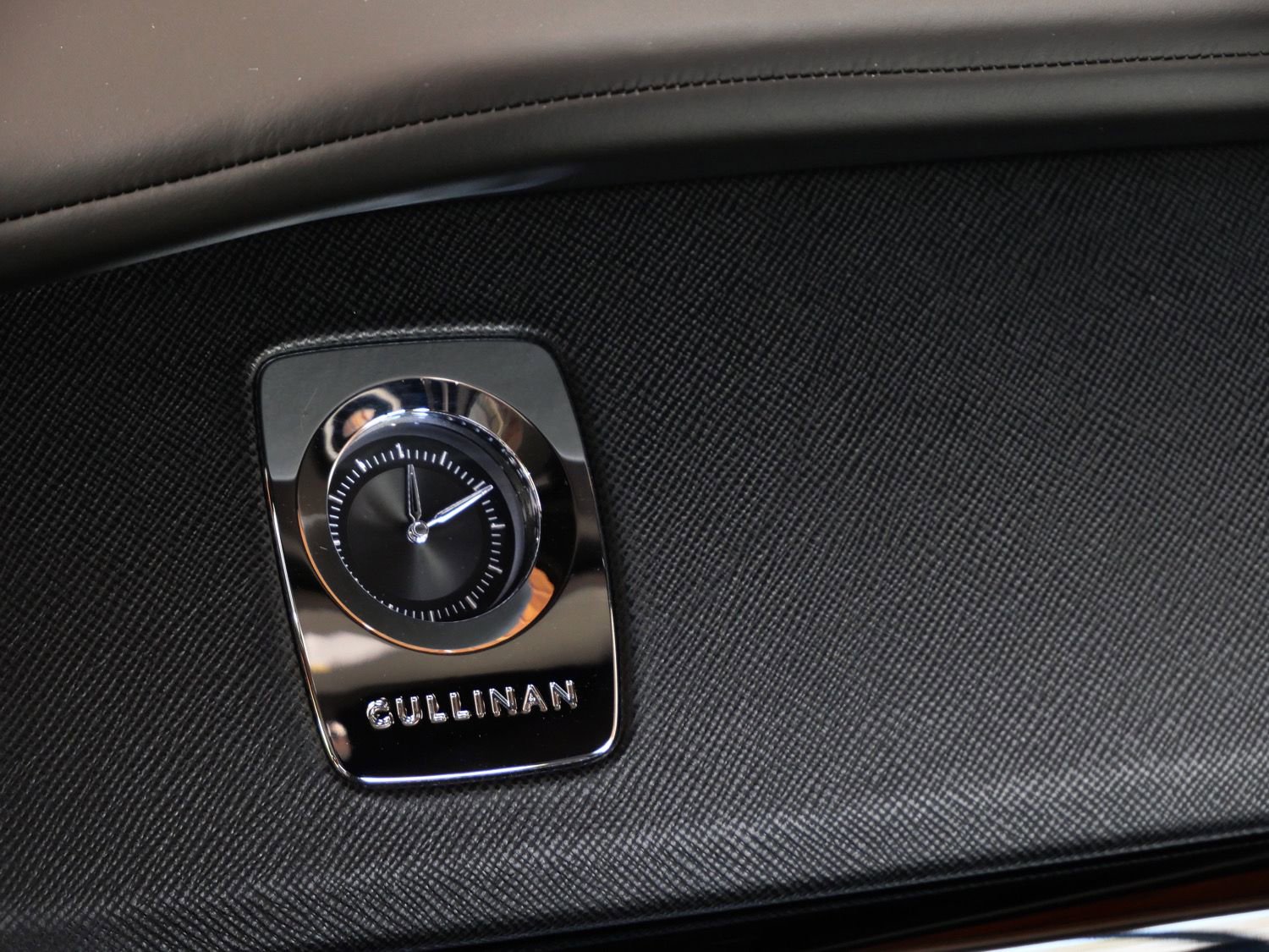 Certified 2022 Rolls-Royce Cullinan AWD/4WD image 14
